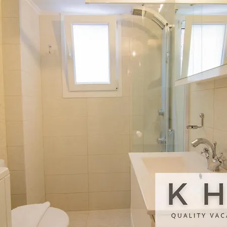 Retreat In Exarcheia Athens! Apartment